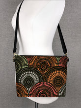 Load image into Gallery viewer, Large Zipper Purse Ardmore