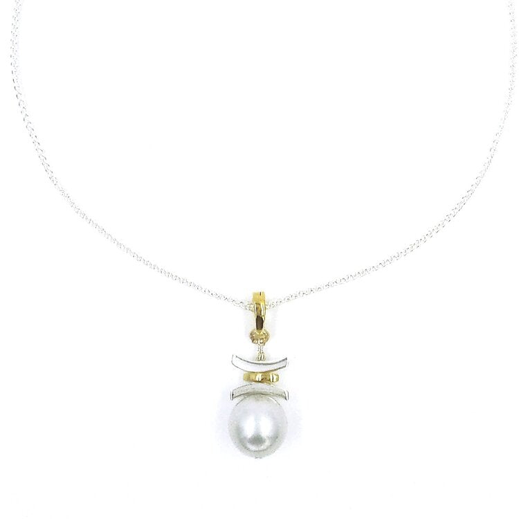 Platinum Pearl Necklace