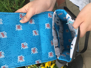 Thin Messenger Bag With Junco Freehand Bird Applique