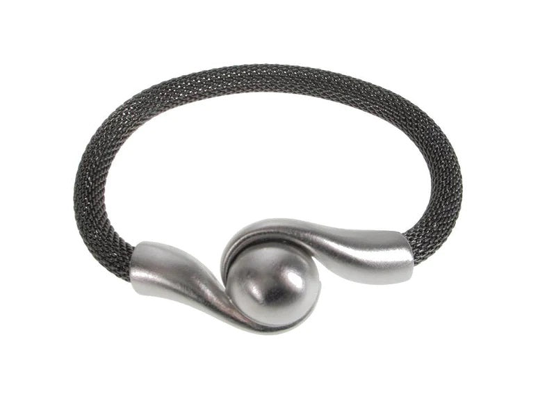 Mesh Bracelet with Magnetic Swirl Ball Clasp